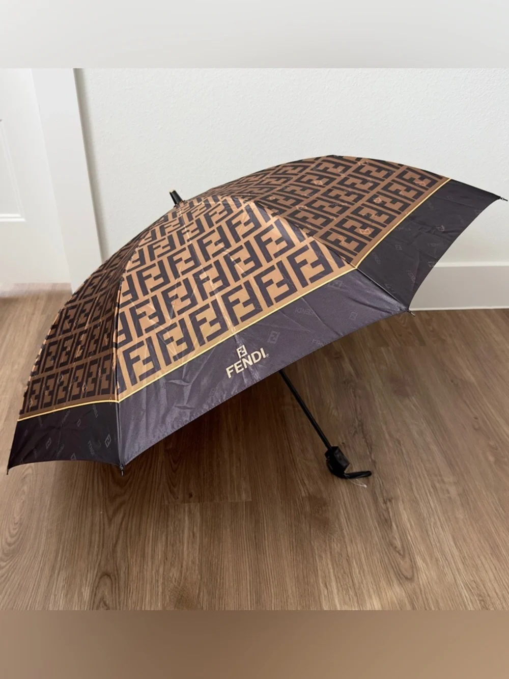 ✨Authentic FENDI Vintage FF Zucca Monogram Nylon Compact Umbrella Brown - Picture 4 of 15